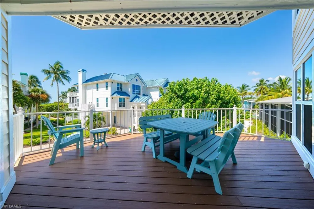 408 Bella Vista Way E Sanibel, FL 33957