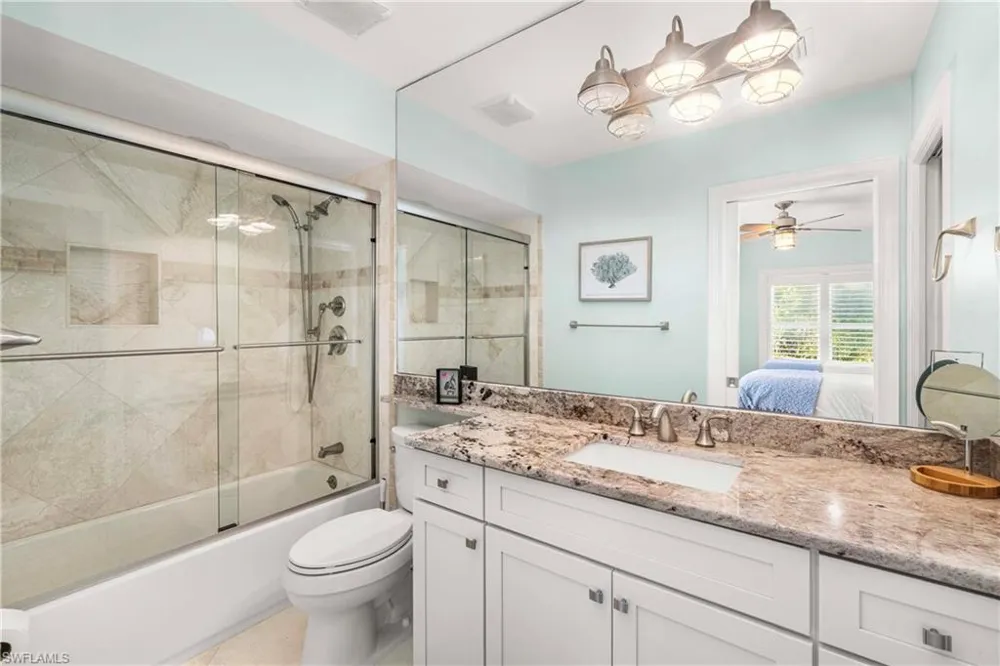 408 Bella Vista Way E Sanibel, FL 33957