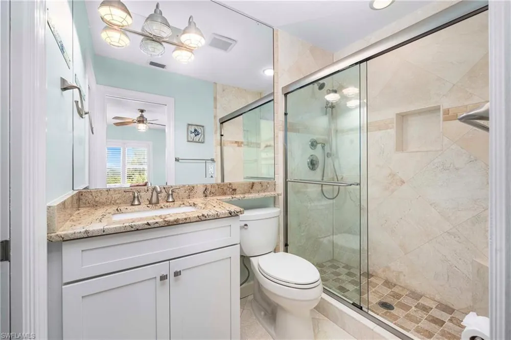 408 Bella Vista Way E Sanibel, FL 33957