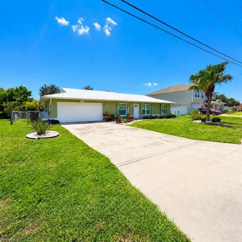 124 SE 27th Street