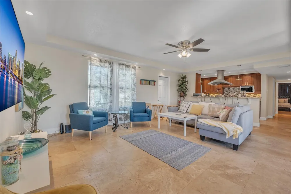 135 PARK AVENUE Daytona Beach, FL 32118