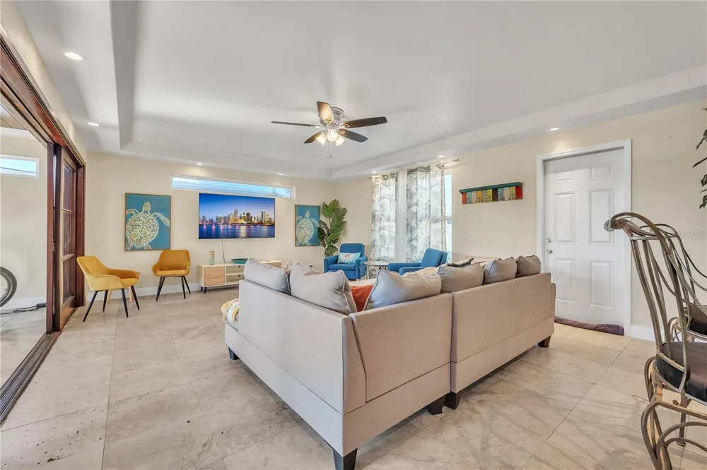 135 PARK AVENUE Daytona Beach, FL 32118