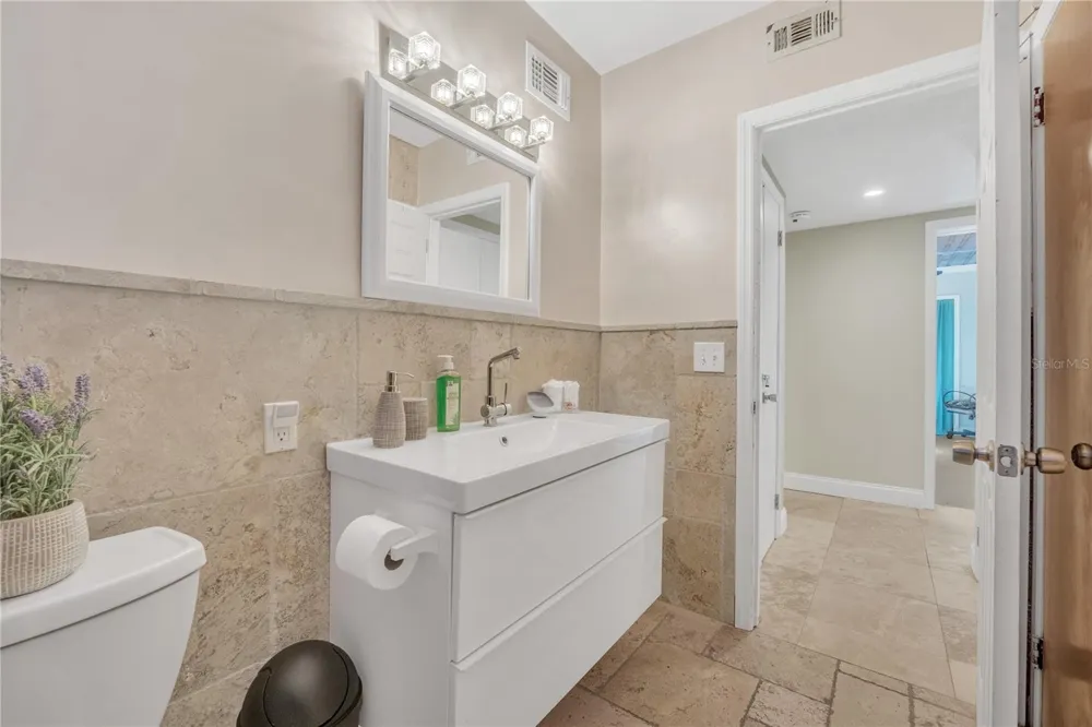135 PARK AVENUE Daytona Beach, FL 32118
