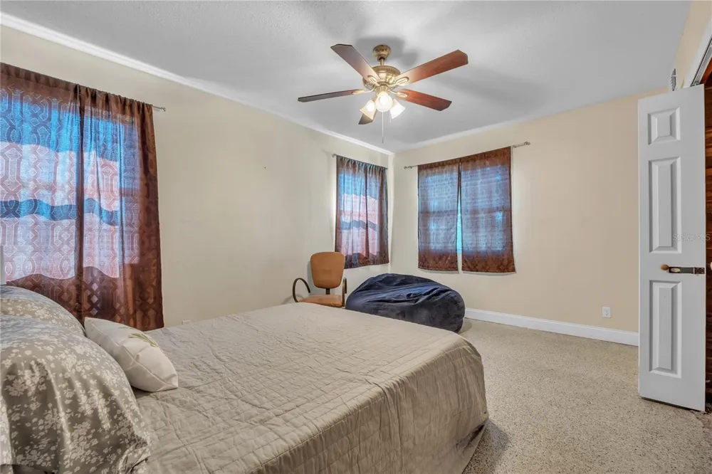 135 PARK AVENUE Daytona Beach, FL 32118