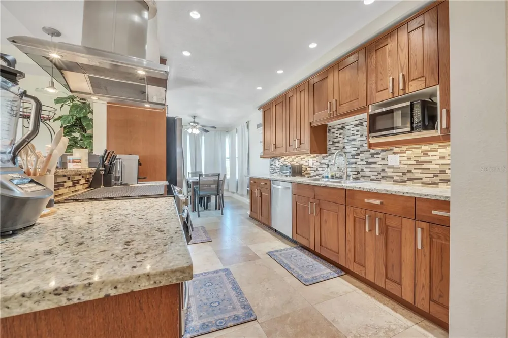 135 PARK AVENUE Daytona Beach, FL 32118