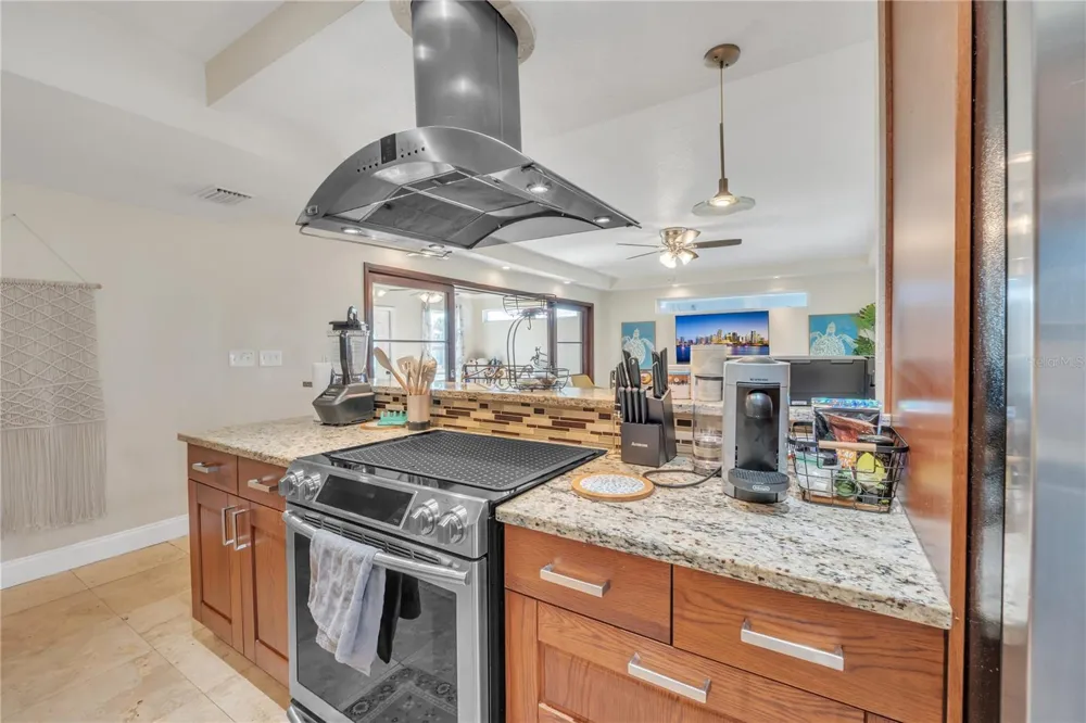 135 PARK AVENUE Daytona Beach, FL 32118