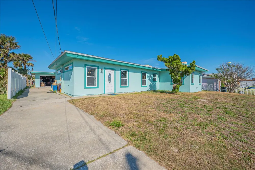 135 PARK AVENUE Daytona Beach, FL 32118