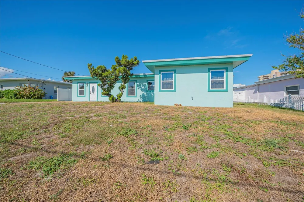 135 PARK AVENUE Daytona Beach, FL 32118