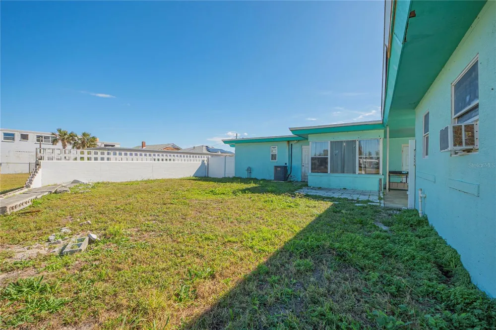 135 PARK AVENUE Daytona Beach, FL 32118