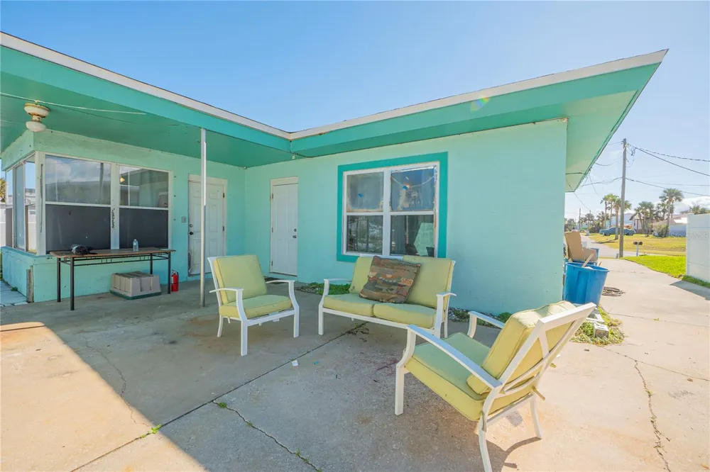 135 PARK AVENUE Daytona Beach, FL 32118