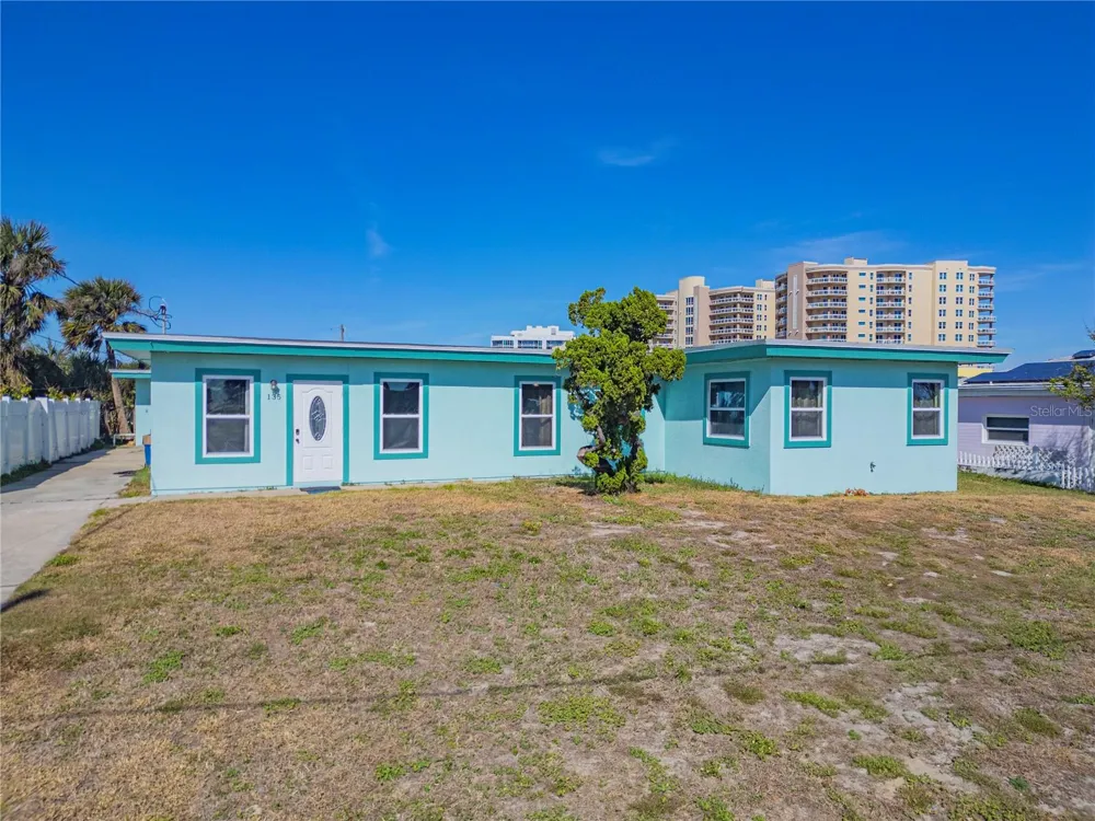 135 PARK AVENUE Daytona Beach, FL 32118