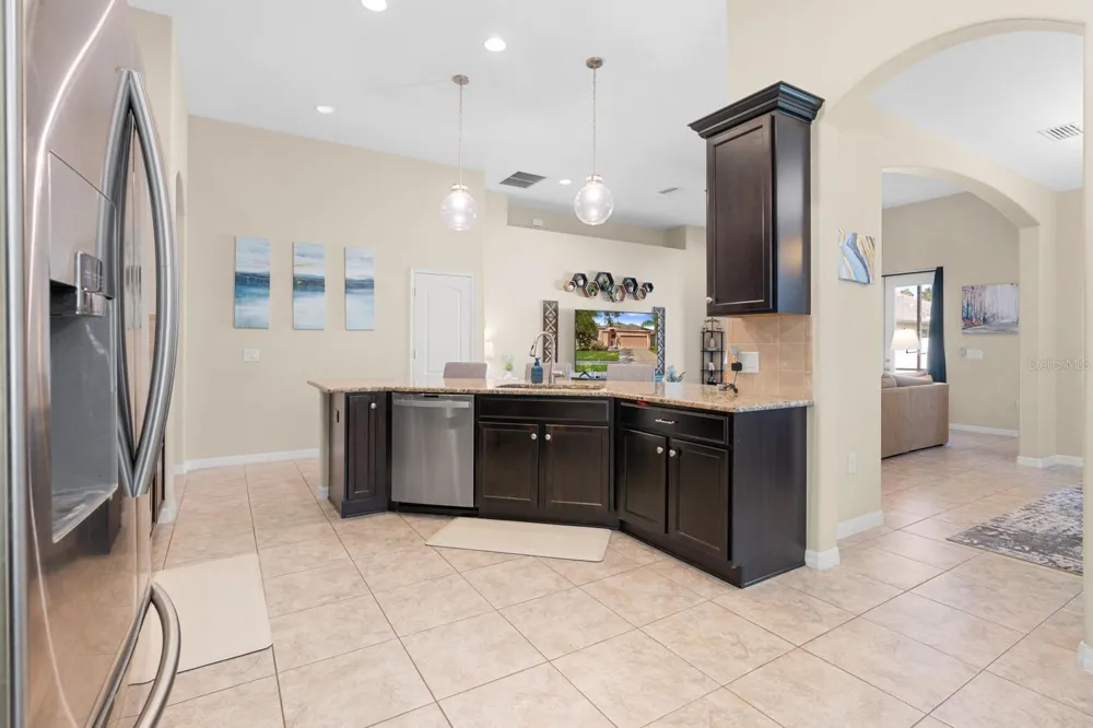 12009 RAMBLING STREAM Riverview, FL 33569
