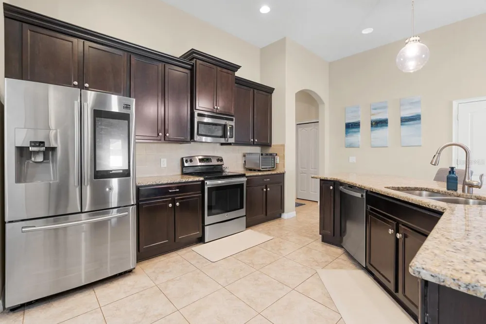 12009 RAMBLING STREAM Riverview, FL 33569