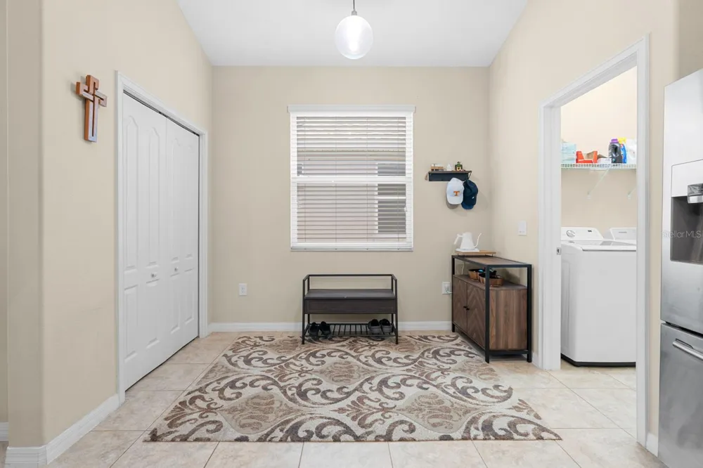 12009 RAMBLING STREAM Riverview, FL 33569