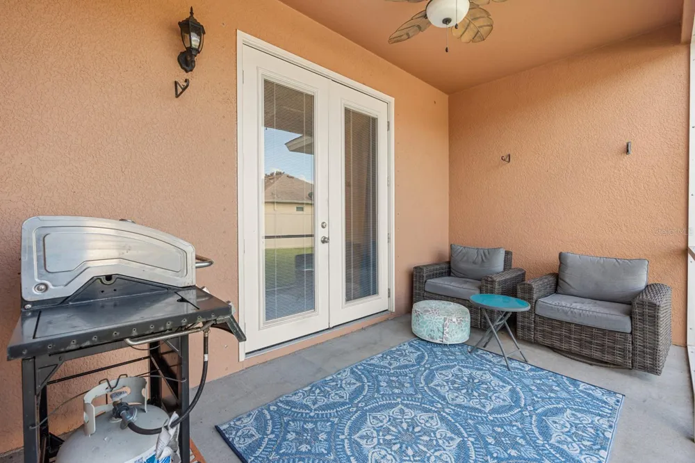 12009 RAMBLING STREAM Riverview, FL 33569