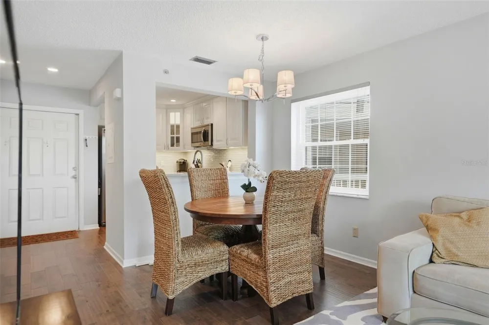 6817 STONES THROW CIRCLE #17208 St Petersburg, FL 33710