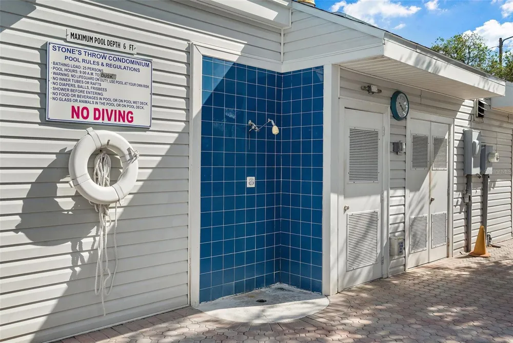 6817 STONES THROW CIRCLE #17208 St Petersburg, FL 33710
