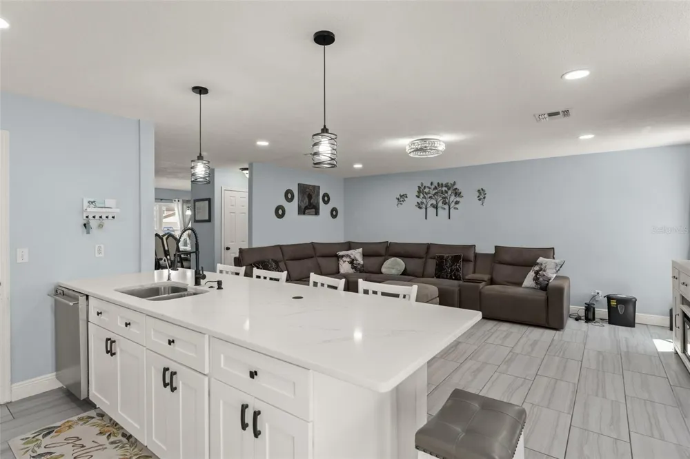 15272 SUGARGROVE WAY Orlando, FL 32828