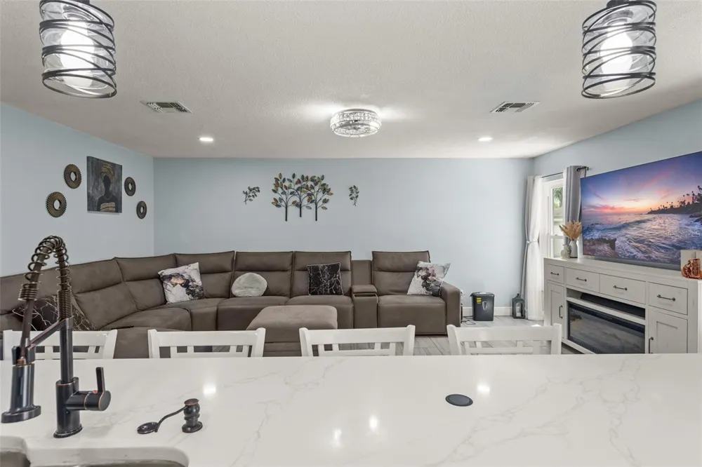 15272 SUGARGROVE WAY Orlando, FL 32828