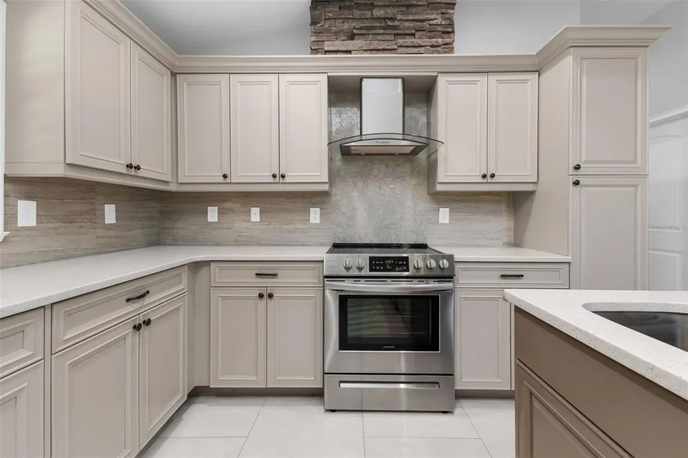 1056 CAZENOVIA STREET Port Charlotte, FL 33952