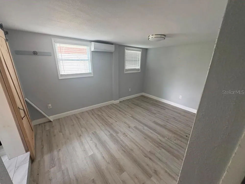 3206 E EMMA STREET Tampa, FL 33610