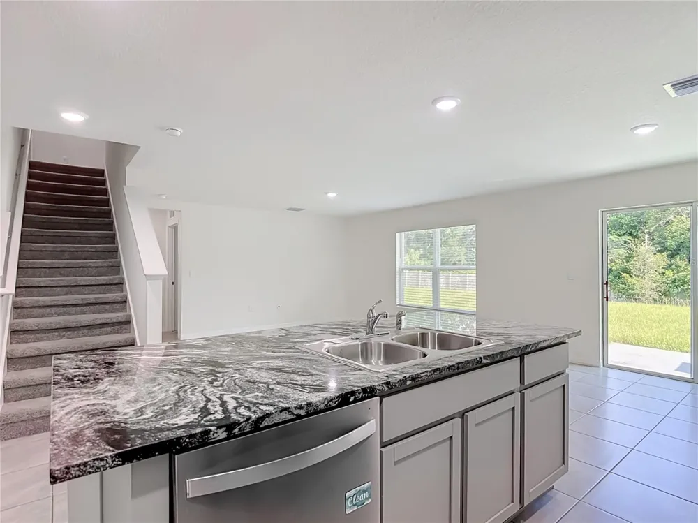 7737 ROSEWOOD GARDEN LOOP Tampa, FL 33637
