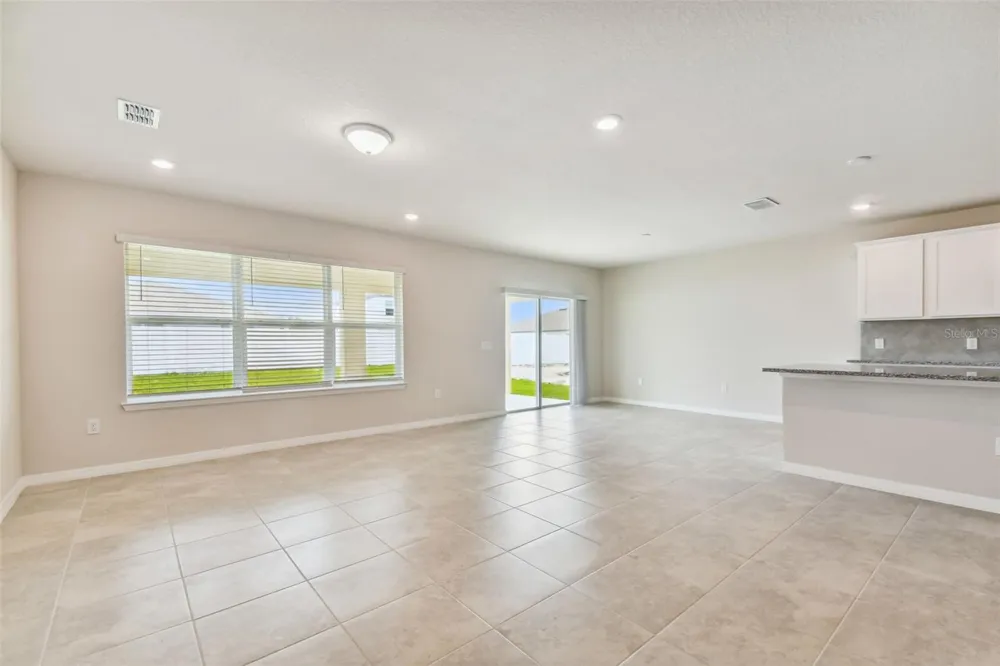 6573 BLAZING SPIRIT STREET Wesley Chapel, FL 33545