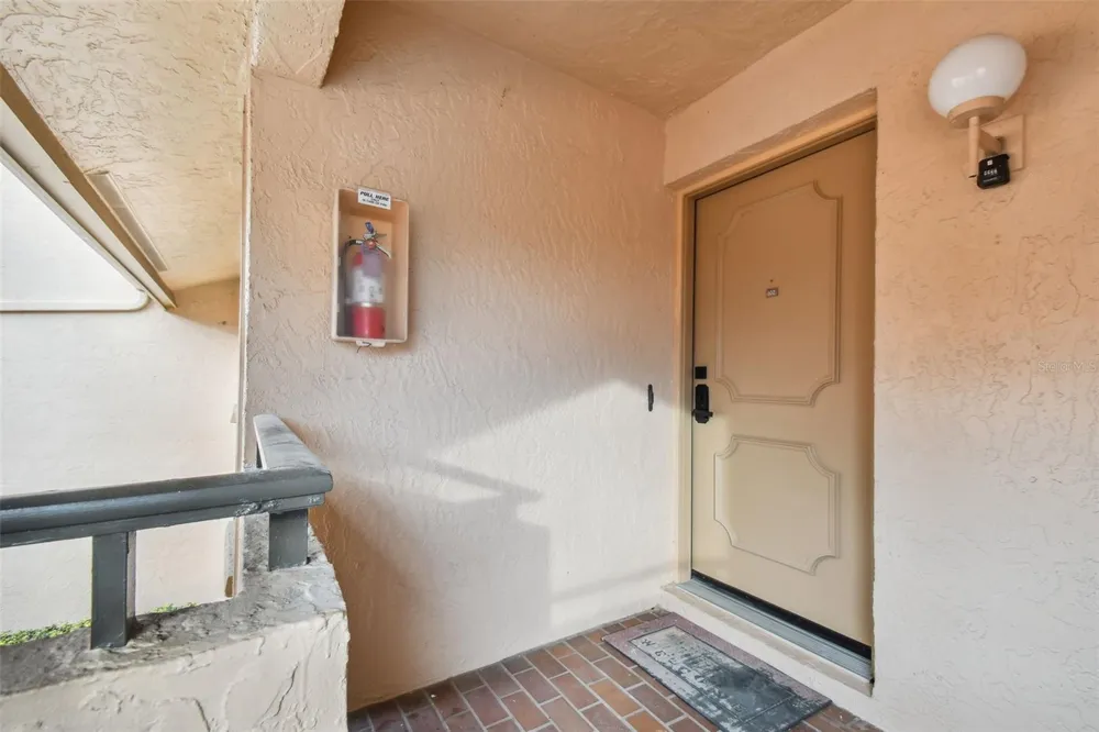 4800 BRITTANY DRIVE S #102 St Petersburg, FL 33715