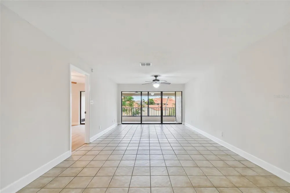 4800 BRITTANY DRIVE S #102 St Petersburg, FL 33715