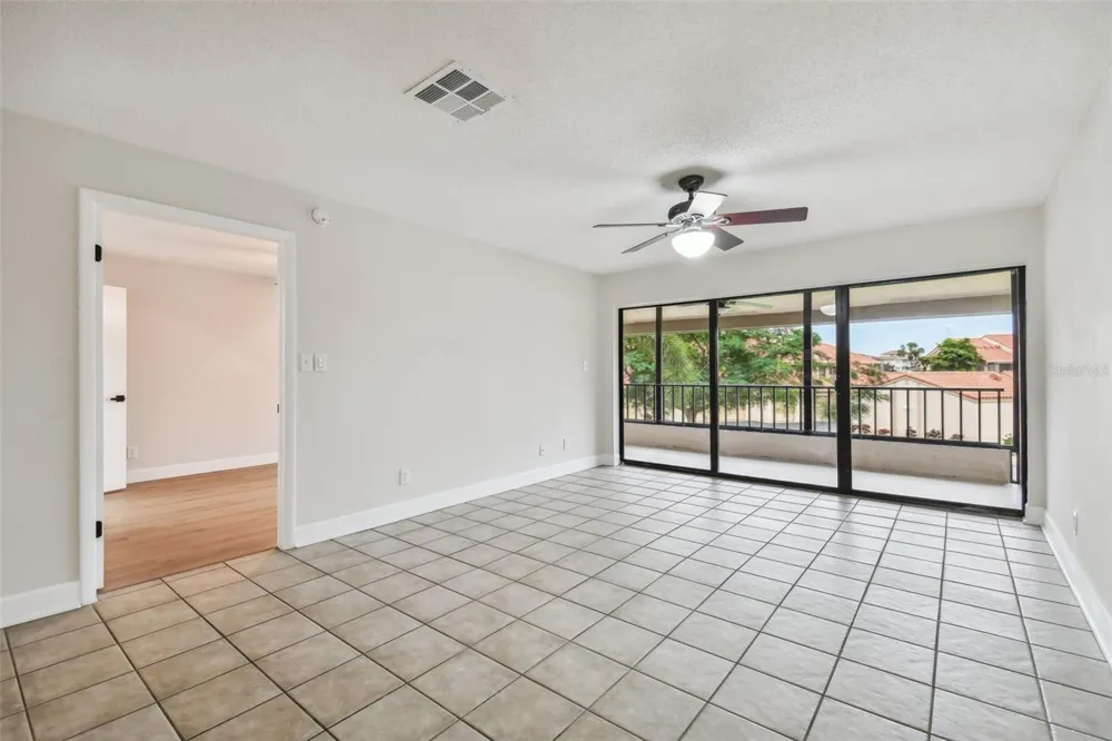 4800 BRITTANY DRIVE S #102 St Petersburg, FL 33715