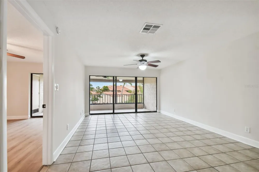 4800 BRITTANY DRIVE S #102 St Petersburg, FL 33715
