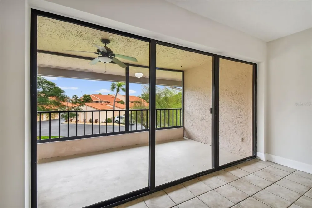 4800 BRITTANY DRIVE S #102 St Petersburg, FL 33715