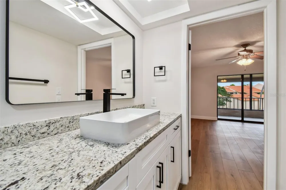 4800 BRITTANY DRIVE S #102 St Petersburg, FL 33715
