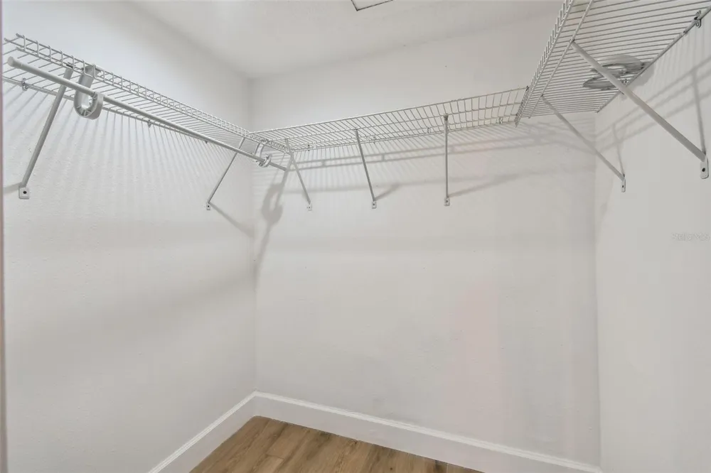 4800 BRITTANY DRIVE S #102 St Petersburg, FL 33715