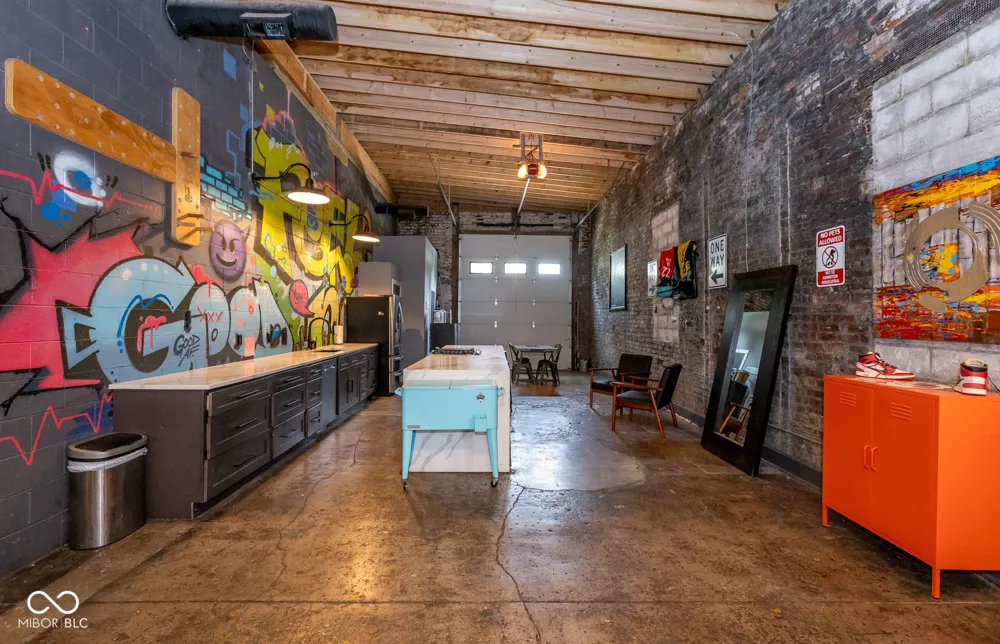 1628 Bates Street Indianapolis, IN 46201
