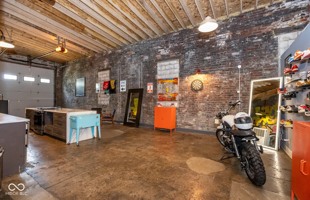 1628 Bates Street Indianapolis, IN 46201