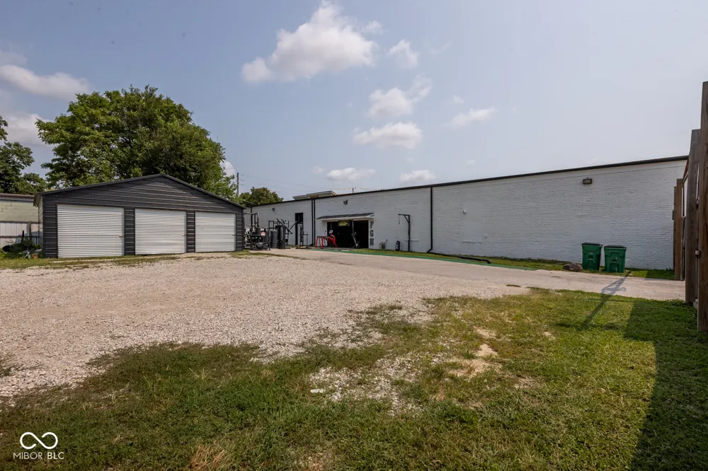 1628 Bates Street Indianapolis, IN 46201