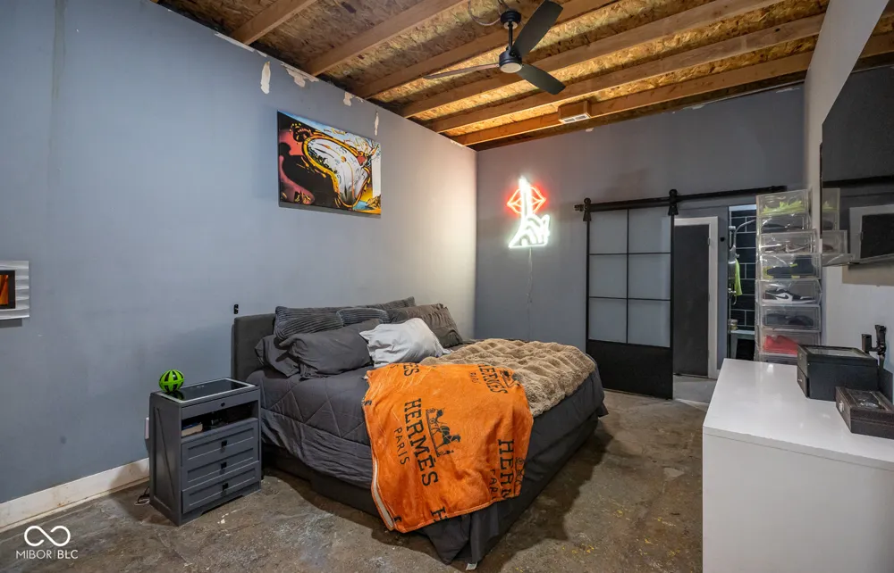 1628 Bates Street Indianapolis, IN 46201