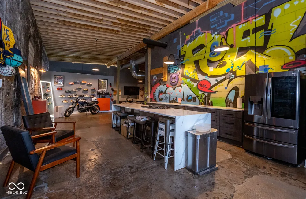 1628 Bates Street Indianapolis, IN 46201