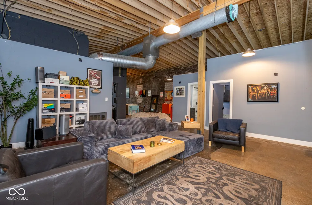 1628 Bates Street Indianapolis, IN 46201