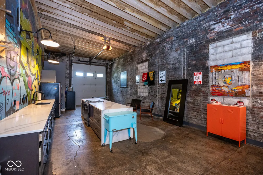 1628 Bates Street Indianapolis, IN 46201