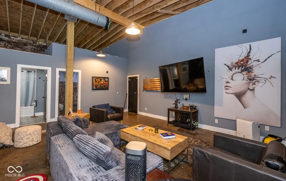 1628 Bates Street Indianapolis, IN 46201