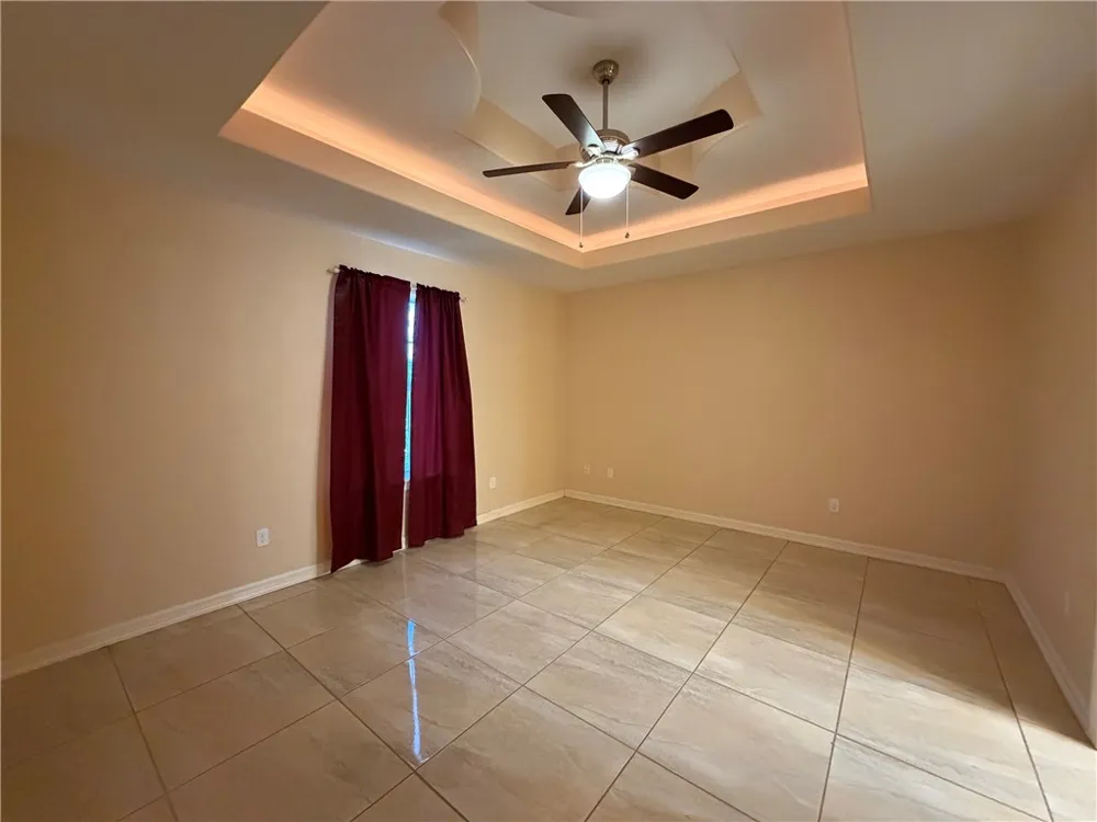 400 Hobbs Avenue Alice, TX 78332