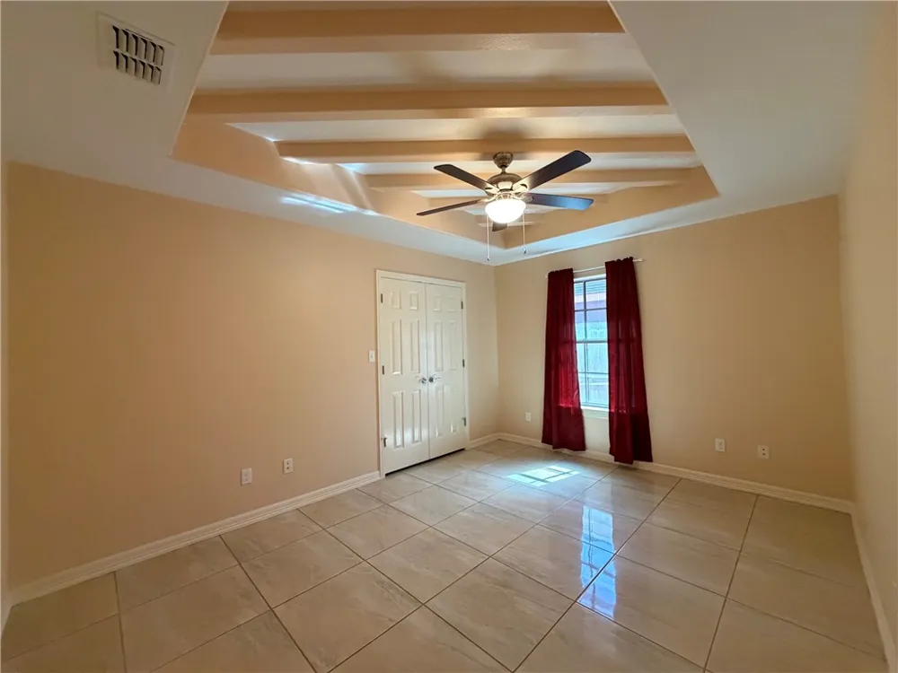 400 Hobbs Avenue Alice, TX 78332