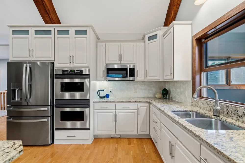 11152 274th Avenue NW Zimmerman, MN 55398