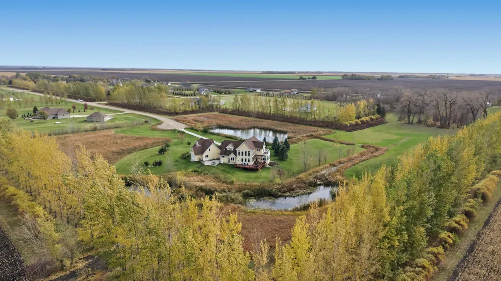 3422 73rd Avenue Moorhead, MN 56560