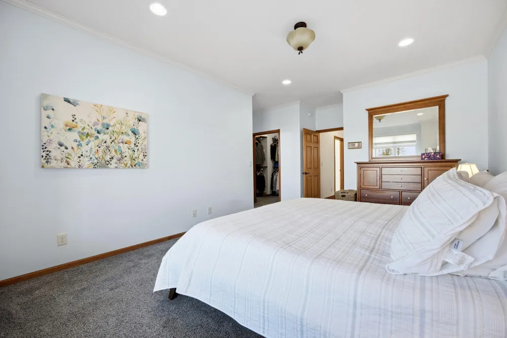 3422 73rd Avenue Moorhead, MN 56560