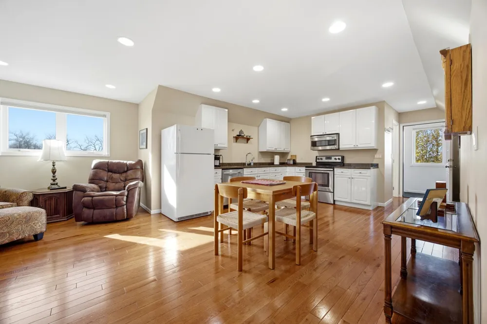3422 73rd Avenue Moorhead, MN 56560