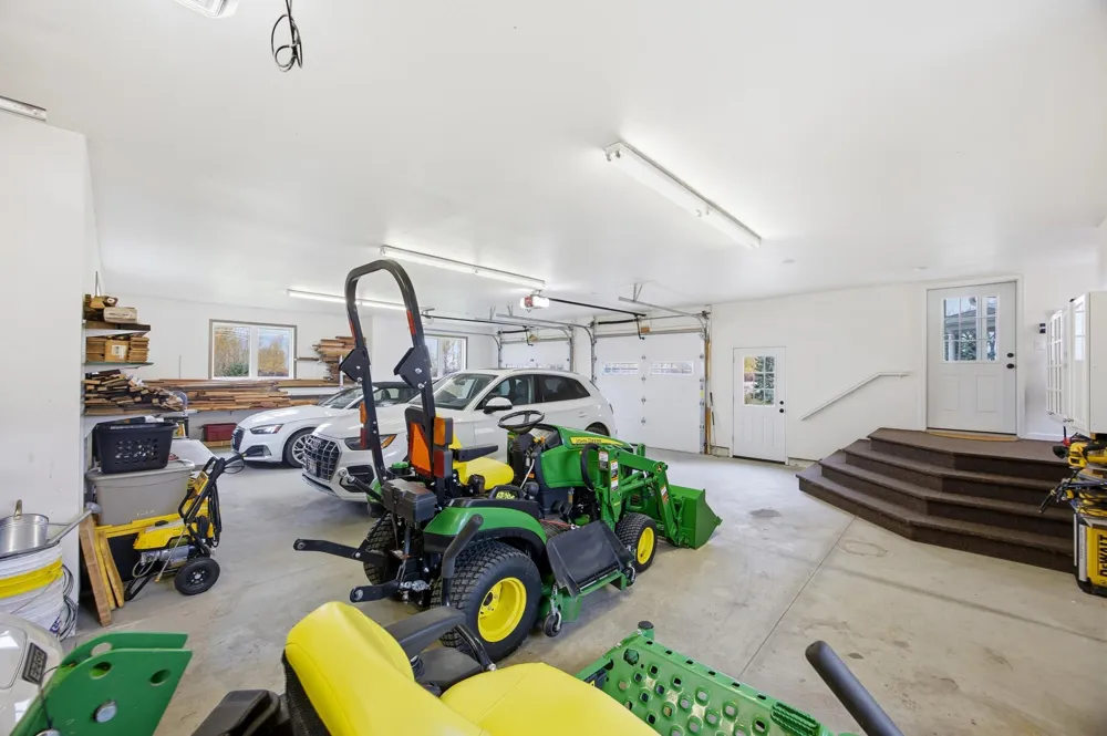 3422 73rd Avenue Moorhead, MN 56560