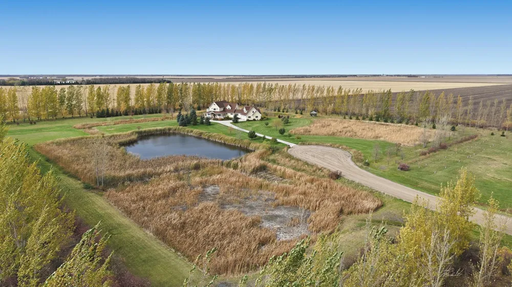 3422 73rd Avenue Moorhead, MN 56560